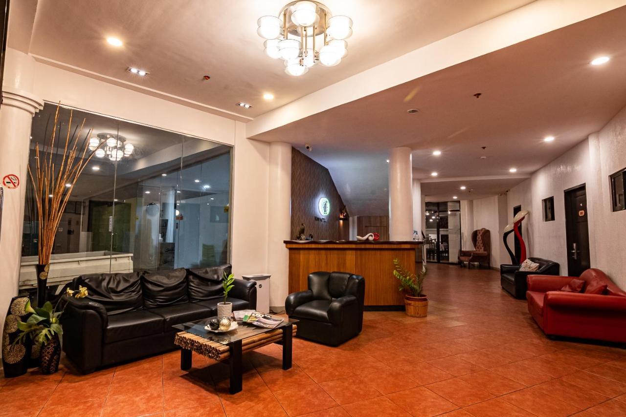 Kiwi Hotel Cebu Exterior photo